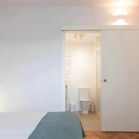 Apartment Apart3 Atico10 *